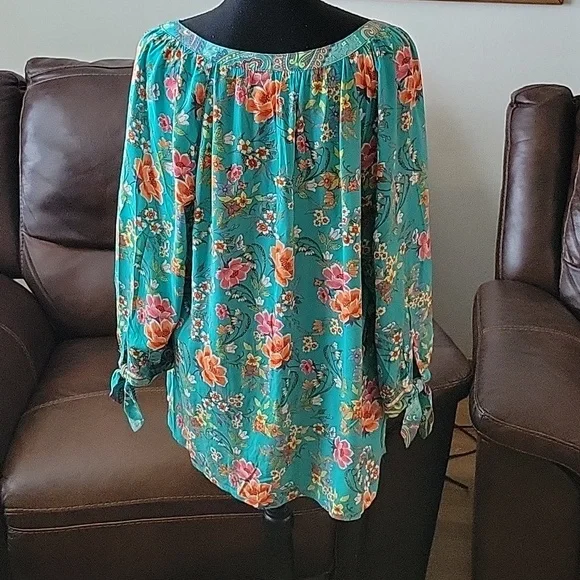 FINAL PRICE Teal Tropical Print Blouse - Picture 8 of 11